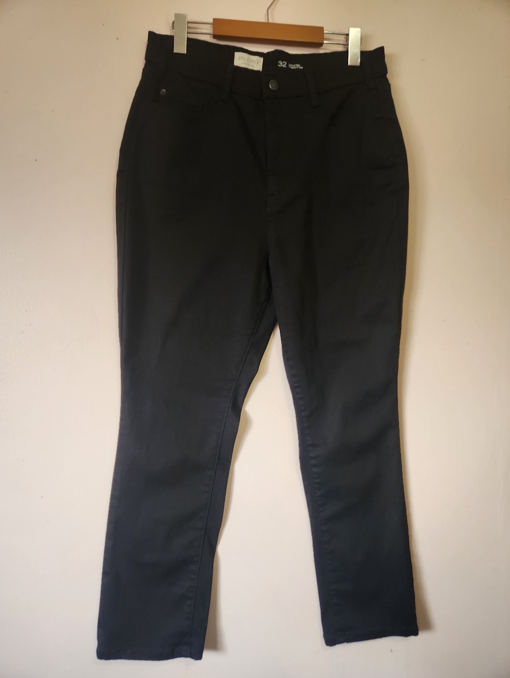 Anthropologie Pilcro Knightsbridge Slim Tuck High Rise Black Jeans 32 Like New